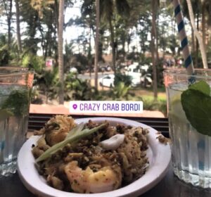 Lunch at Crazy Crab, Dahanu