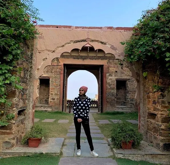 At the entrance of Mardana Mahal