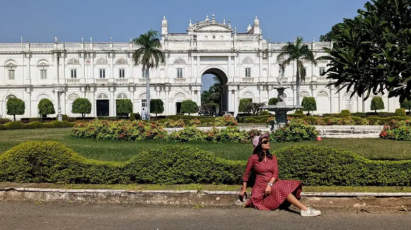 Posing at Jai Vilas palace, Gwalior