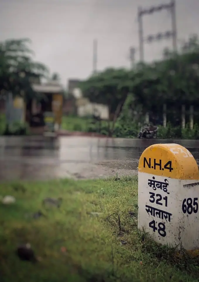 Milestone marker on NH4