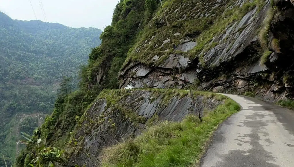 The steep narrow roads 